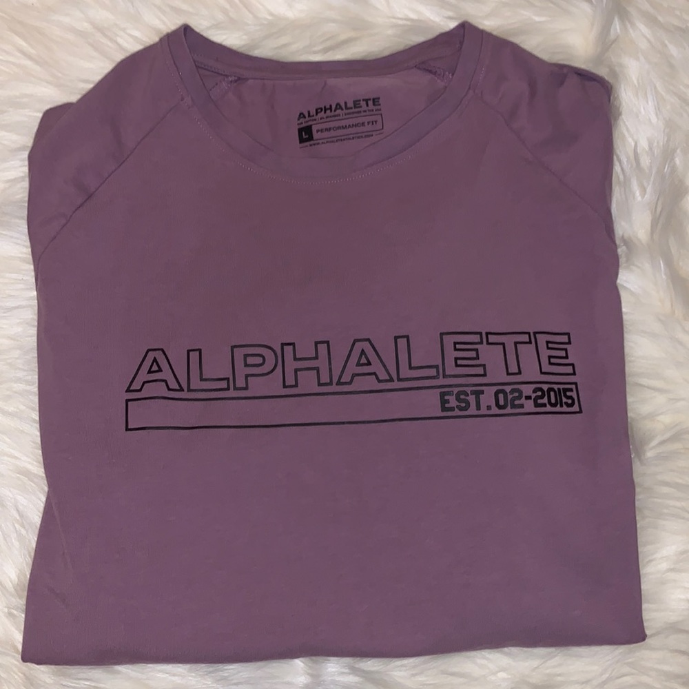Alphalete Tshirt